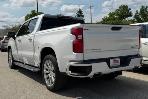 More photos of 2020 Chevrolet Silverado 1500 High Country at AutoGiant USA Fishers, IN