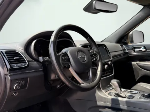 Photos of 2019 Jeep Grand Cherokee Overland for sale in Fishers, IN at AutoGiant USA Fishers