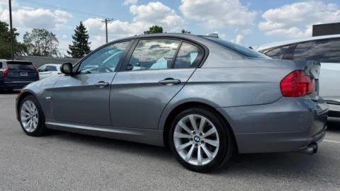 More photos of 2011 BMW 3 Series 328i xDrive at AutoGiant USA Fishers, IN