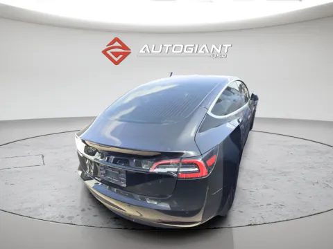 More photos of 2020 Tesla Model 3 Standard Range Plus at AutoGiant USA Fishers, IN