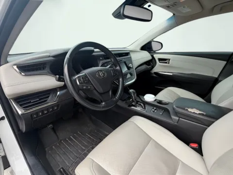 Photos of 2018 Toyota Avalon Hybrid Limited for sale in Fishers, IN at AutoGiant USA Fishers