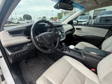 Photos of 2018 Toyota Avalon Hybrid Limited for sale in Fishers, IN at AutoGiant USA Fishers