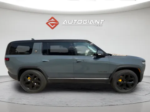 Gray 2025 Rivian R1S Ascend Tri Motor Max Pack for sale in Fishers, IN