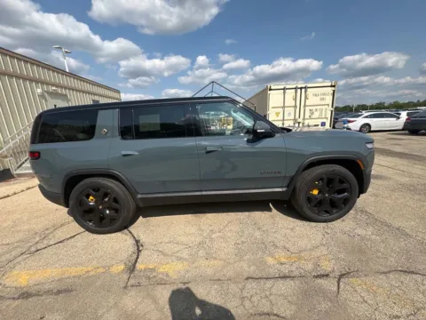 Gray 2025 Rivian R1S Ascend Tri Motor Max Pack for sale in Fishers, IN