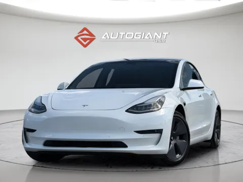White 2021 Tesla Model 3 Standard Range Plus for sale in Fishers, IN
