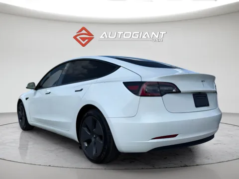 More photos of 2021 Tesla Model 3 Standard Range Plus at AutoGiant USA Fishers, IN