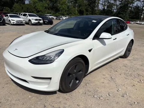 White 2021 Tesla Model 3 Standard Range Plus for sale in Fishers, IN