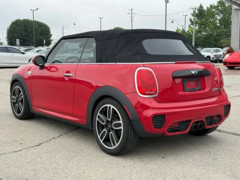 More photos of 2017 MINI Cooper S at AutoGiant USA Fishers, IN