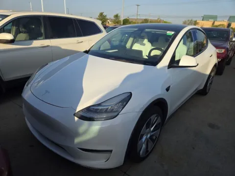 White 2023 Tesla Model Y Long Range for sale in Fishers, IN