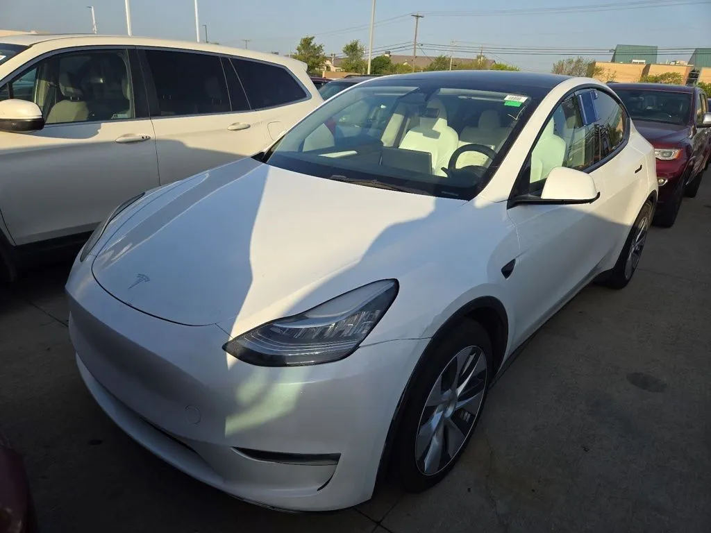 White 2023 Tesla Model Y Long Range for sale in Fishers, IN