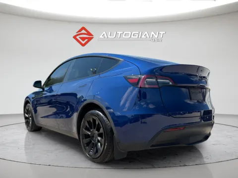 More photos of 2023 Tesla Model Y Long Range at AutoGiant USA Fishers, IN