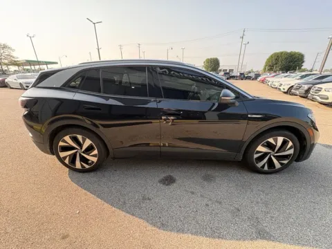More photos of 2021 Volkswagen ID.4 1st Edition at AutoGiant USA Fishers, IN