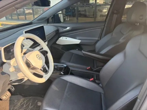 Photos of 2021 Volkswagen ID.4 1st Edition for sale in Fishers, IN at AutoGiant USA Fishers