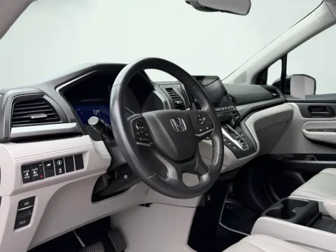 Photos of 2024 Honda Odyssey EX-L for sale in Fishers, IN at AutoGiant USA Fishers