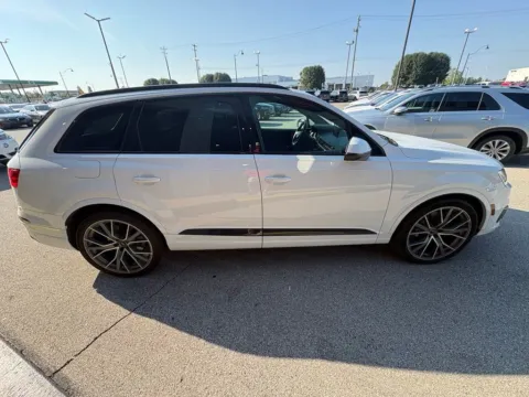 More photos of 2019 Audi Q7 55 Prestige at AutoGiant USA Fishers, IN