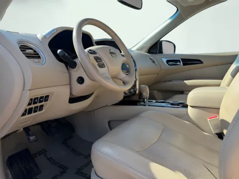 Photos of 2015 Nissan Pathfinder Platinum for sale in Fishers, IN at AutoGiant USA Fishers
