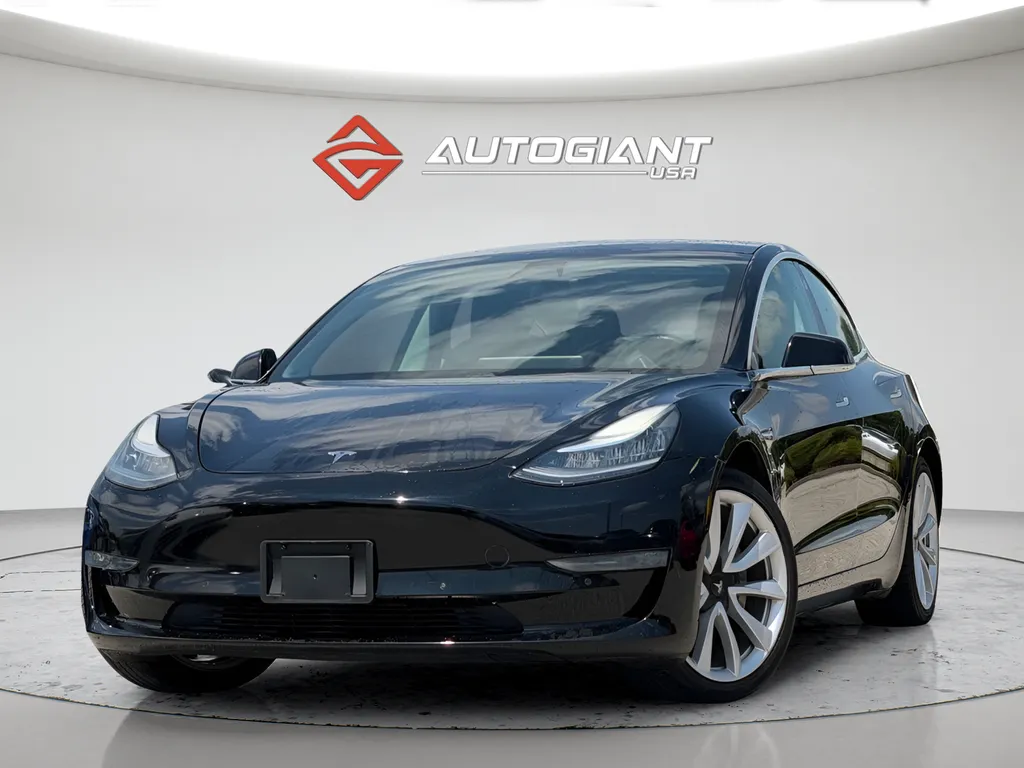 Black 2019 Tesla Model 3 Mid Range for sale in Fishers, IN