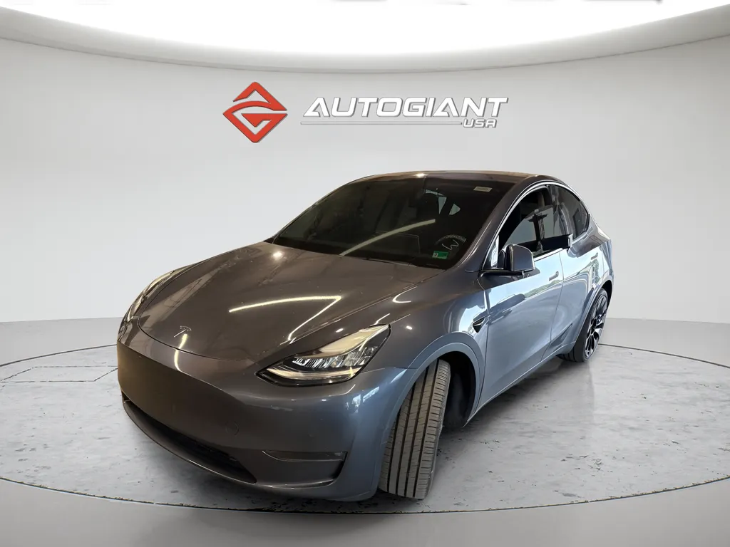 Silver 2021 Tesla Model Y Long Range for sale in Fishers, IN