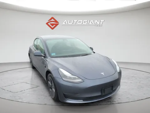 More photos of 2023 Tesla Model 3 at AutoGiant USA Fishers, IN