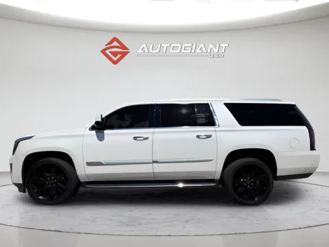 Another view of 2019 Cadillac Escalade ESV Premium for sale in Fishers, IN at AutoGiant USA Fishers