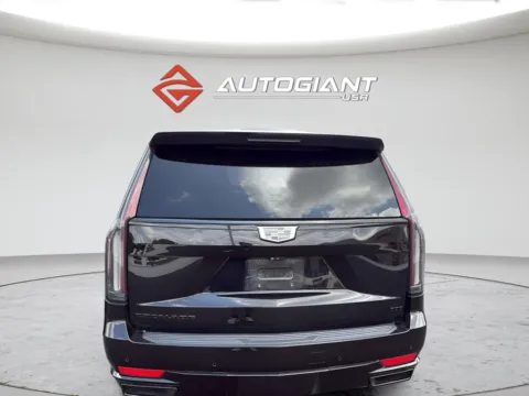 More photos of 2021 Cadillac Escalade Sport at AutoGiant USA Fishers, IN