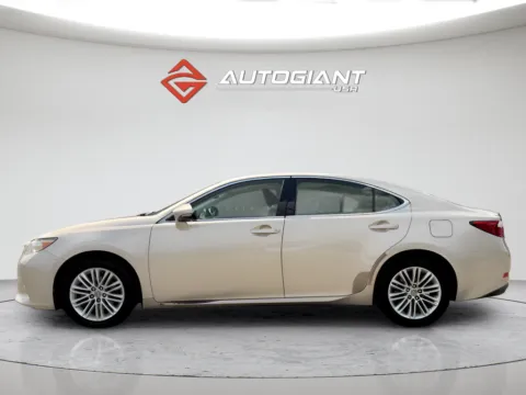 Another view of 2013 Lexus ES 350 for sale in Fishers, IN at AutoGiant USA Fishers