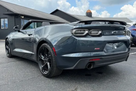More photos of 2020 Chevrolet Camaro SS at AutoGiant USA Fishers, IN