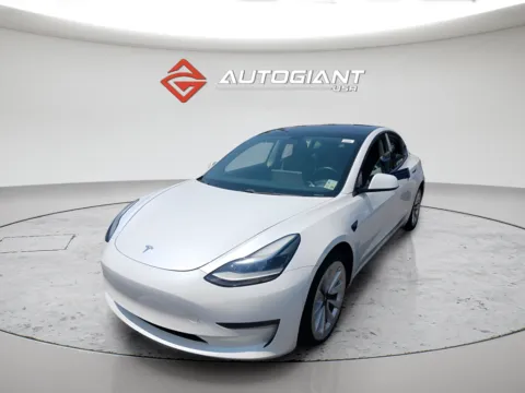 White 2021 Tesla Model 3 Standard Range Plus for sale in Fishers, IN