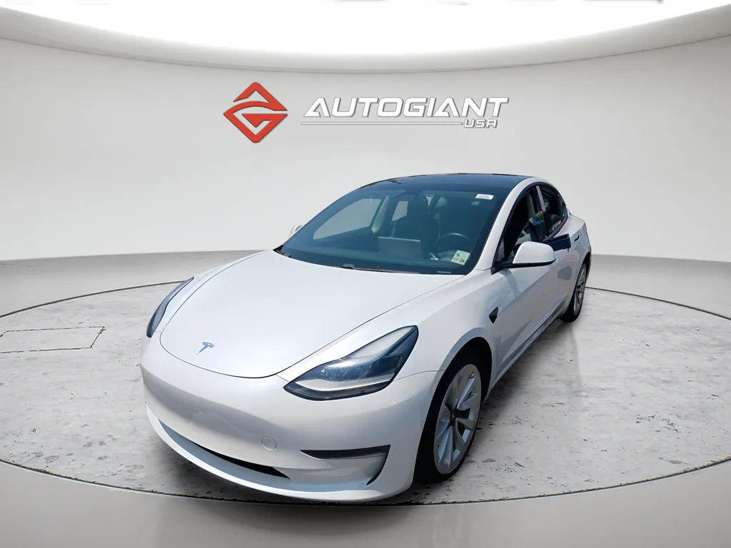 White 2021 Tesla Model 3 Standard Range Plus for sale in Fishers, IN