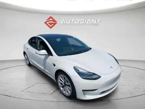 More photos of 2021 Tesla Model 3 Standard Range Plus at AutoGiant USA Fishers, IN