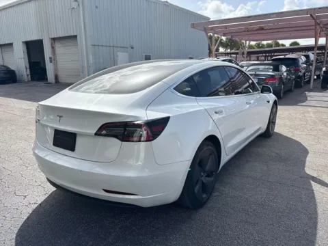More photos of 2020 Tesla Model 3 Standard Range Plus at AutoGiant USA Fishers, IN