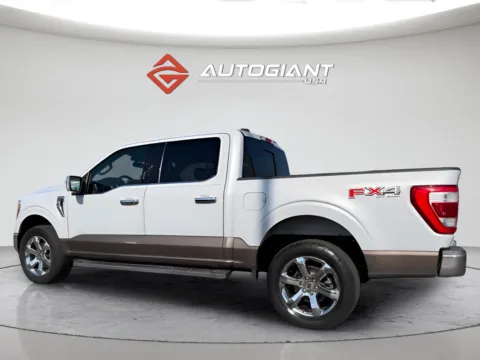 More photos of 2021 Ford F-150 Lariat at AutoGiant USA Fishers, IN