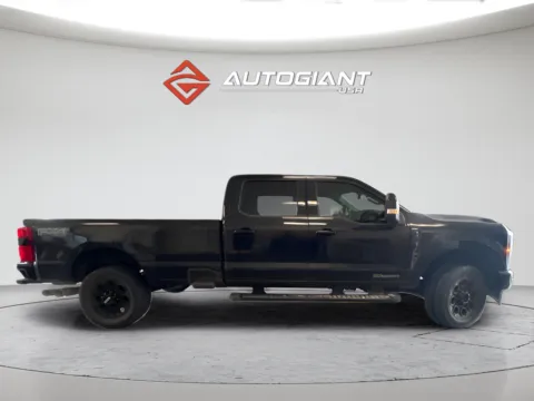 More photos of 2024 Ford F-350SD Lariat at AutoGiant USA Fishers, IN