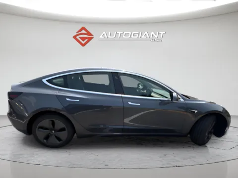 More photos of 2019 Tesla Model 3 Long Range at AutoGiant USA Fishers, IN