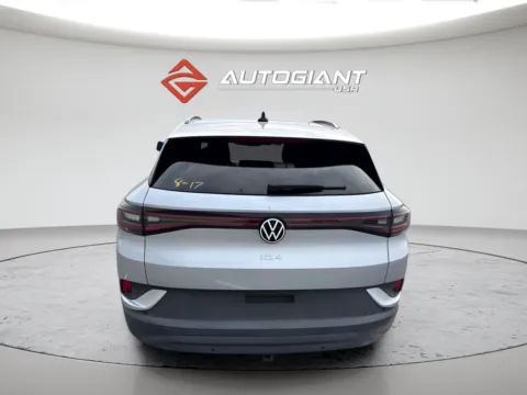More photos of 2021 Volkswagen ID.4 Pro S at AutoGiant USA Fishers, IN