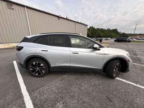 More photos of 2021 Volkswagen ID.4 Pro S at AutoGiant USA Fishers, IN