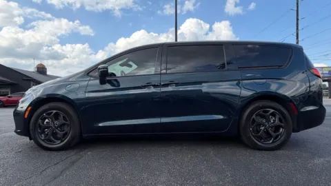 Another view of 2022 Chrysler Pacifica Hybrid Touring L for sale in Fishers, IN at AutoGiant USA Fishers