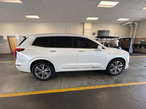 More photos of 2020 Cadillac XT6 Premium Luxury at AutoGiant USA Fishers, IN