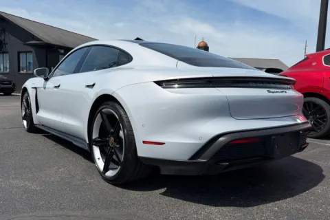 More photos of 2022 Porsche Taycan GTS at AutoGiant USA Fishers, IN