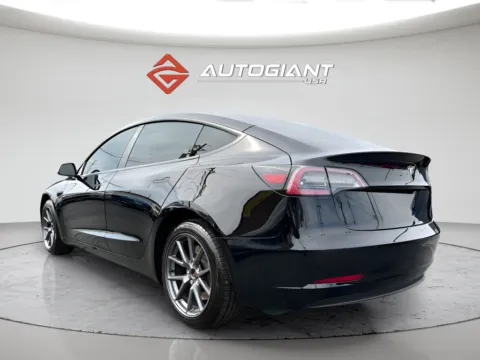 More photos of 2023 Tesla Model 3 at AutoGiant USA Fishers, IN