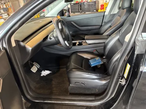 Photos of 2021 Tesla Model Y Performance for sale in Fishers, IN at AutoGiant USA Fishers