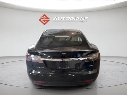 More photos of 2017 Tesla Model S 100D at AutoGiant USA Fishers, IN