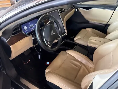 Photos of 2017 Tesla Model S 60D for sale in Fishers, IN at AutoGiant USA Fishers