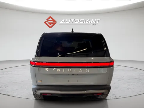 More photos of 2023 Rivian R1S Adventure at AutoGiant USA Fishers, IN