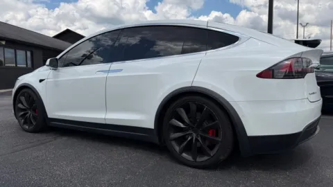 More photos of 2017 Tesla Model X P100D at AutoGiant USA Fishers, IN