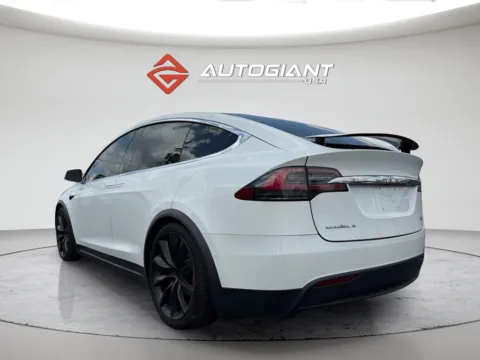 More photos of 2017 Tesla Model X P100D at AutoGiant USA Fishers, IN