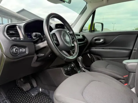 Photos of 2018 Jeep Renegade Latitude for sale in Fishers, IN at AutoGiant USA Fishers