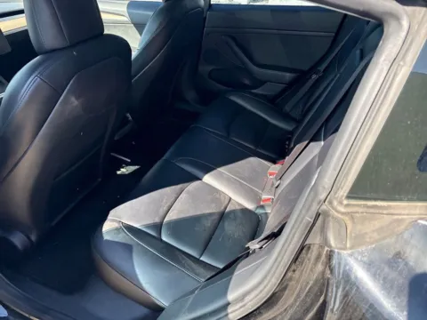 More photos of 2022 Tesla Model 3 Performance at AutoGiant USA Fishers, IN