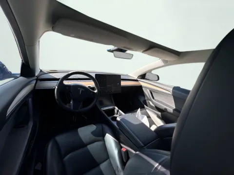 More photos of 2022 Tesla Model 3 Performance at AutoGiant USA Fishers, IN