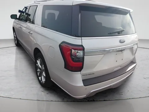More photos of 2019 Ford Expedition Max Platinum at AutoGiant USA Fishers, IN